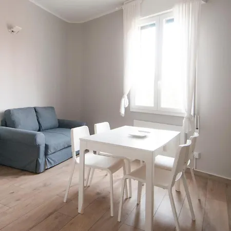 Blanco - Ambrogiohost Apartmán *