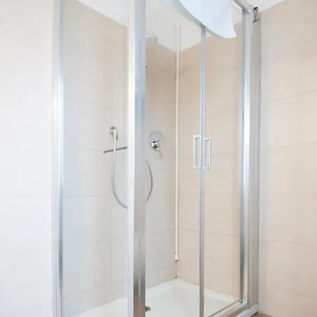 Apartamento Blanco - Ambrogiohost Bolonia