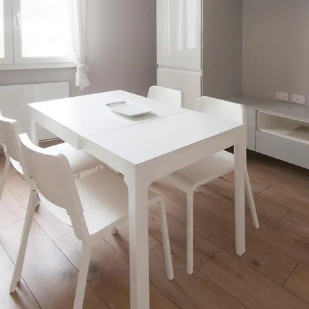 Blanco - Ambrogiohost * Bolonia